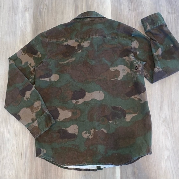 Volcom Huckster Heavy Weight Flannel Shirt. More like a light jacket. Size 12Y - Picture 3 of 12